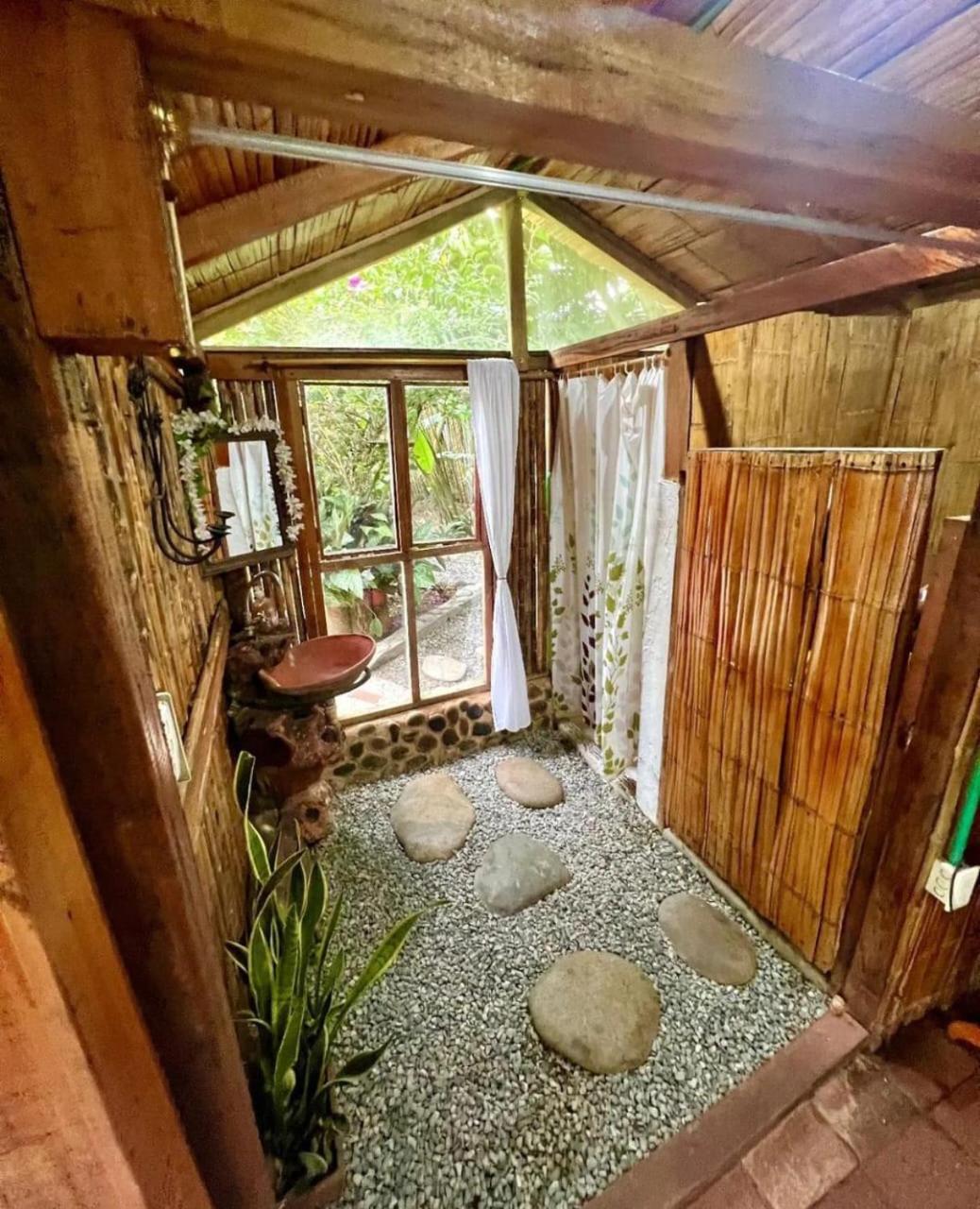 Villa Sonia Eco-Hostel Gigante Exterior photo